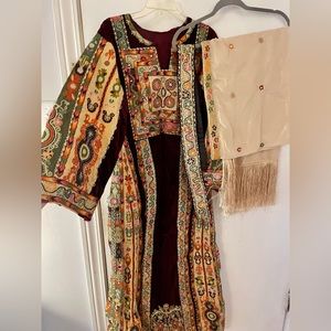 Palestinian malaka thobe